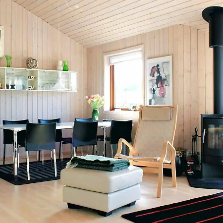 度假居 Three-bedroom In 20 *