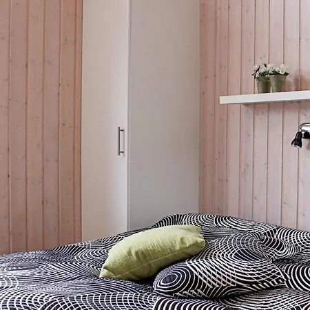 Three-bedroom In 20